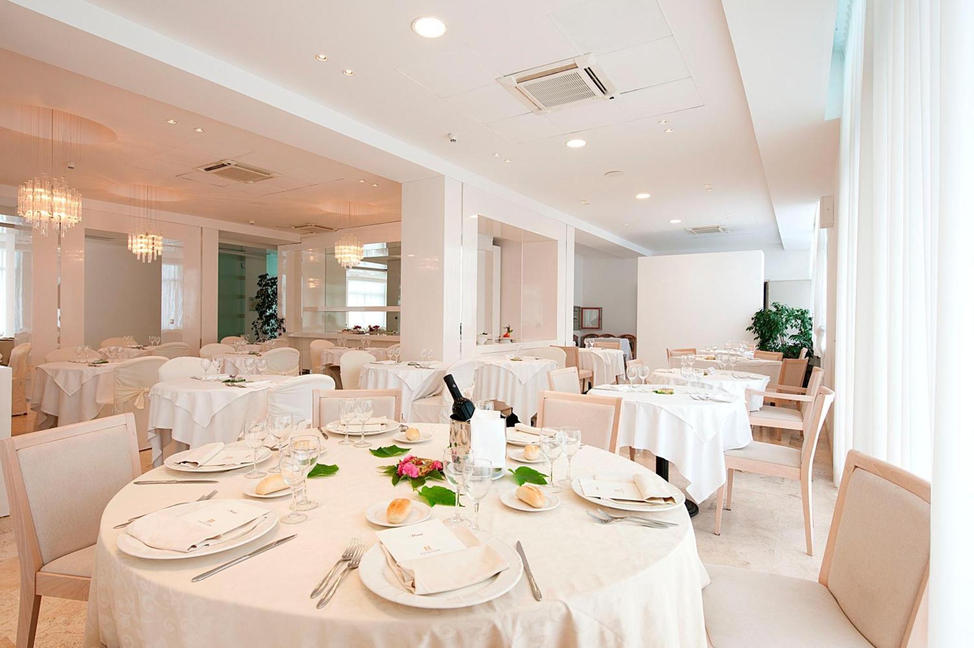 Hotel Excelsior Vasto Extérieur photo