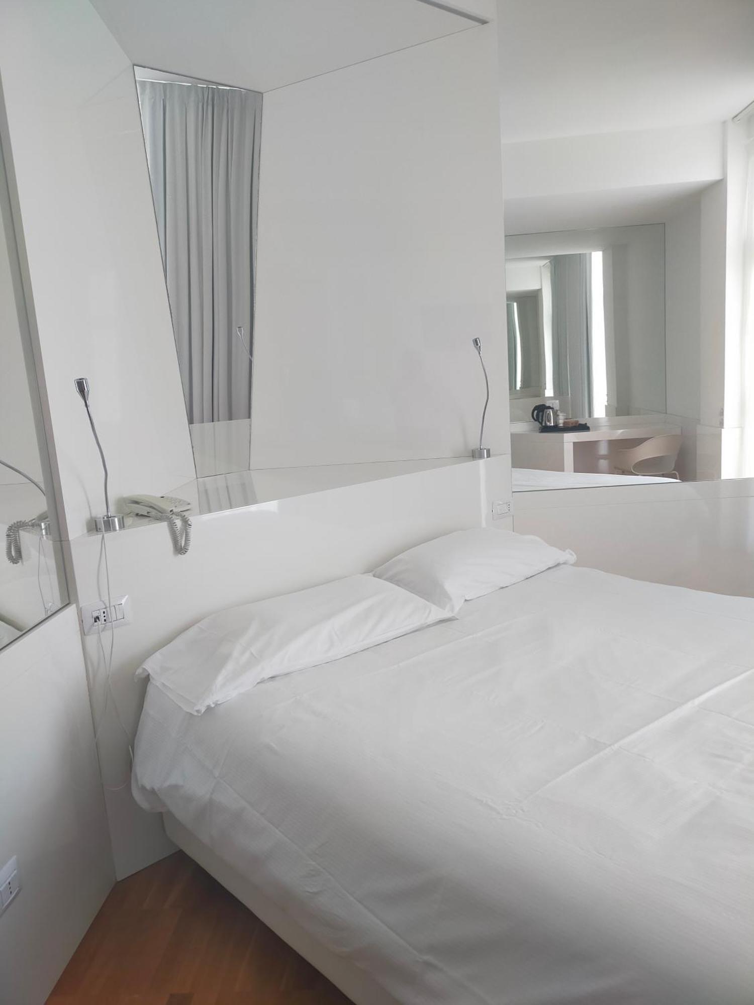 Hotel Excelsior Vasto Extérieur photo