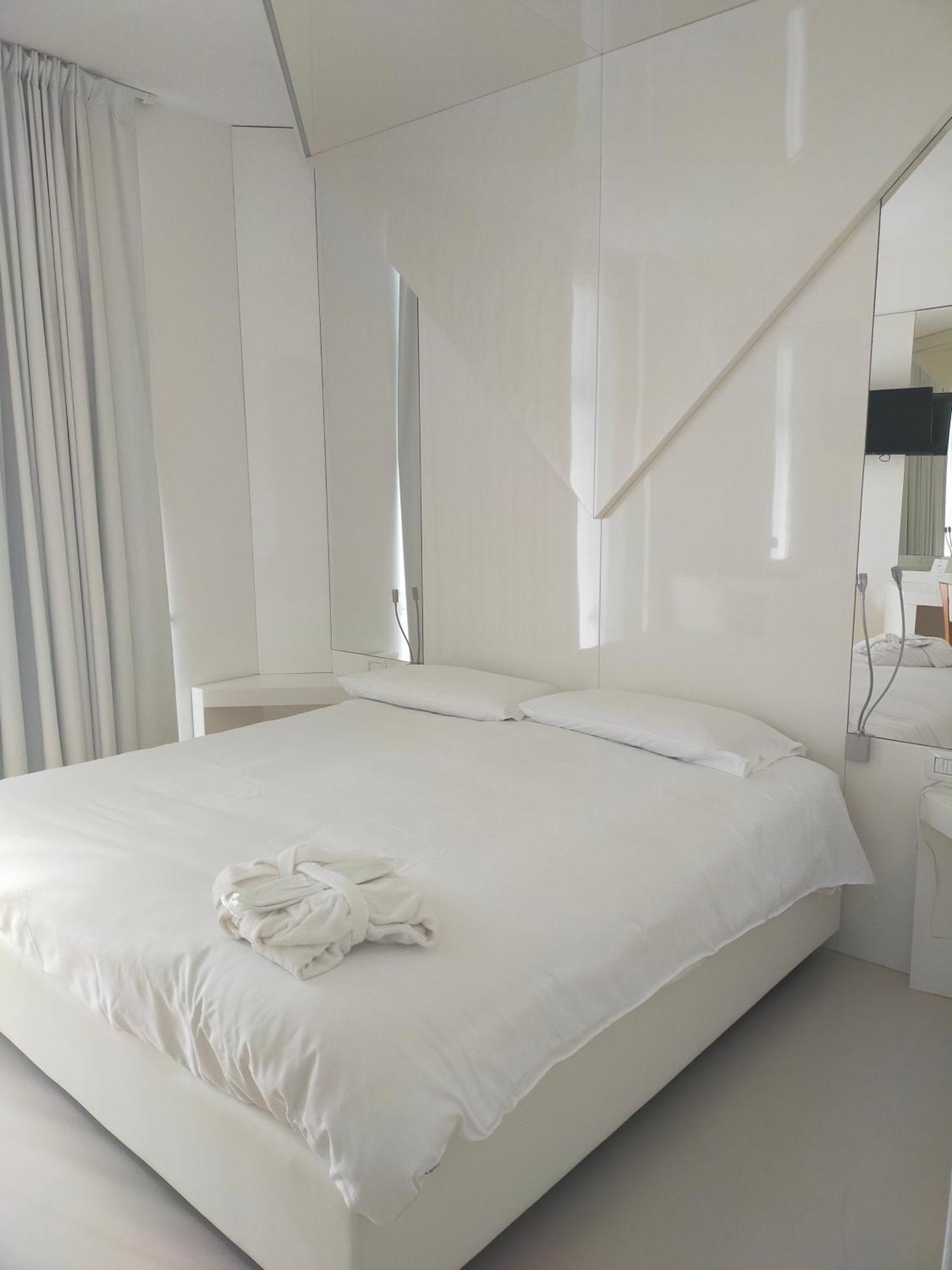 Hotel Excelsior Vasto Extérieur photo